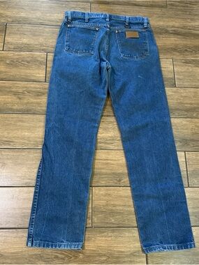 VINTAGE Wrangler Jeans Mens 33x32 Blue Cowboy Cut Western Rodeo Boot 13MWZ